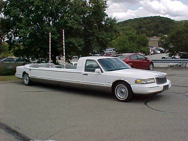 13. Limousine Linconl I cabrio